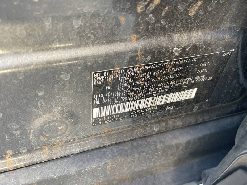 2024 Toyota RAV4 Hybrid LE