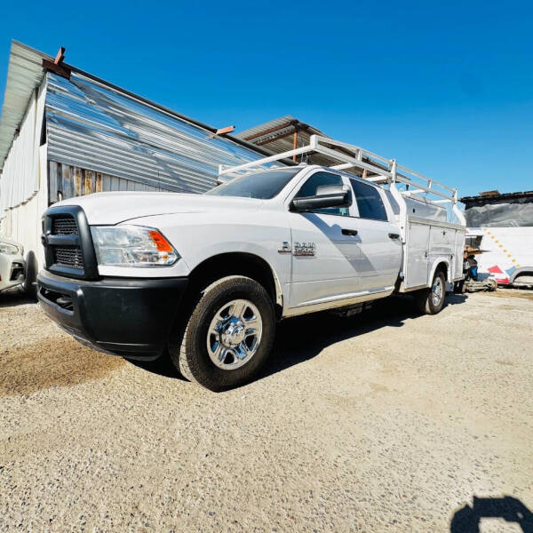 2018 RAM 3500 Cab Service Truck for sale at Ray and Bob's Truck & Trailer Sales LLC in Phoenix AZ