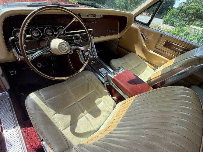 1966 Ford Thunderbird