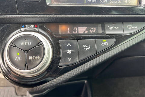2015 Toyota Prius c Two