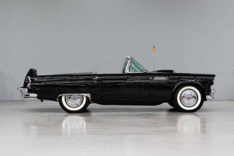 1956 Ford Thunderbird