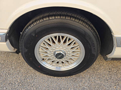 1994 Lincoln Town Car Executive