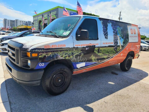 2011 Ford E-Series for sale at INTERNATIONAL AUTO BROKERS INC in Hollywood FL