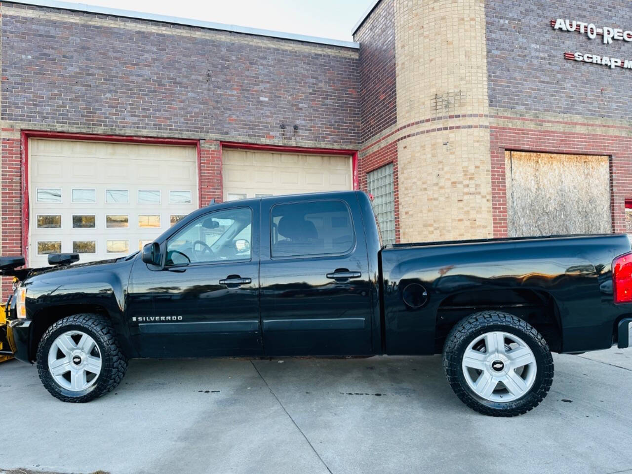 2007 Chevrolet Silverado 1500 for sale at American Dream Motors in Winchester, VA