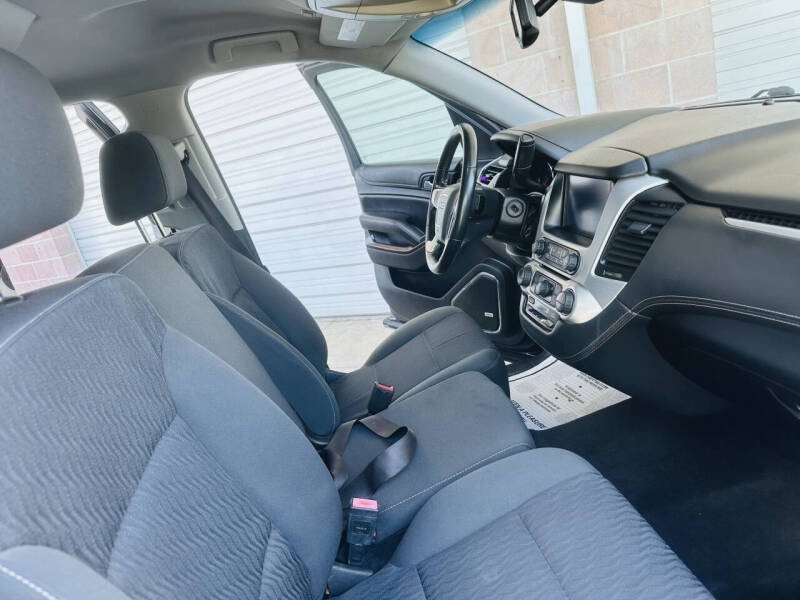 2016 GMC Yukon XL SLE