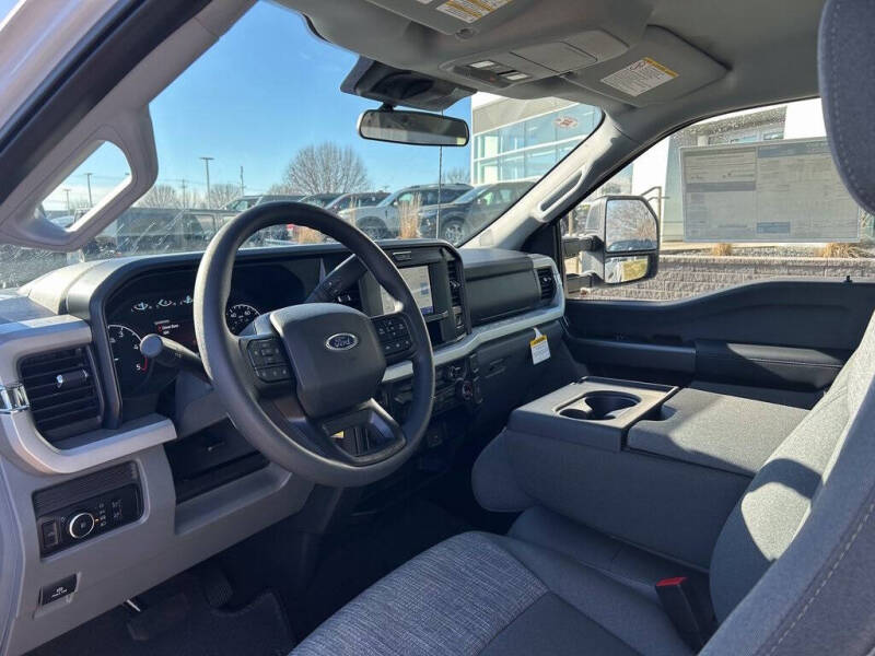 2026 Ford F-350 Super Duty XLT