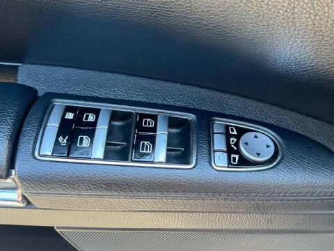 2012 Mercedes-Benz S-Class S 550