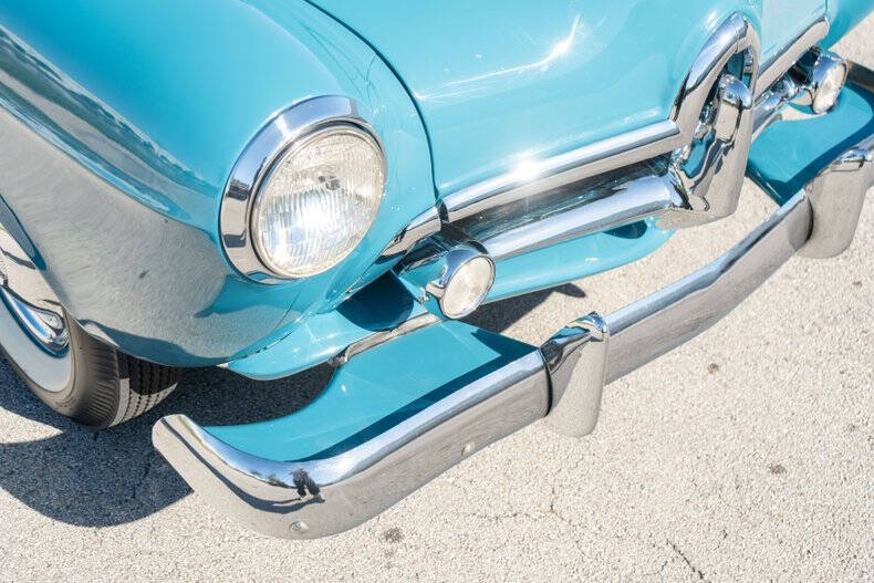 1951 Kaiser Henry-J Coupe