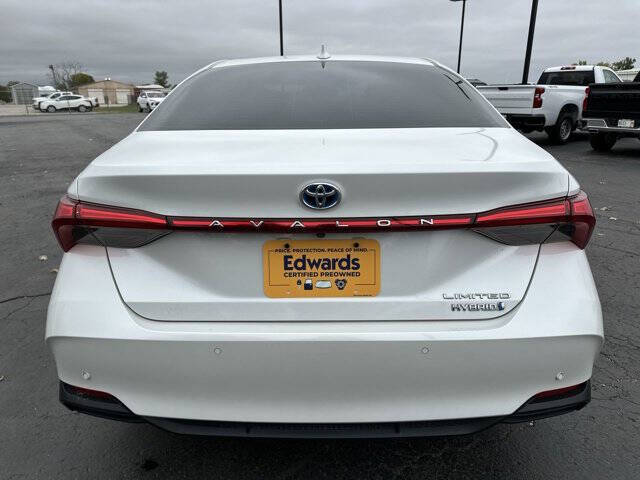 2021 Toyota Avalon Hybrid Limited