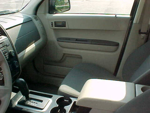 2011 Ford Escape XLS