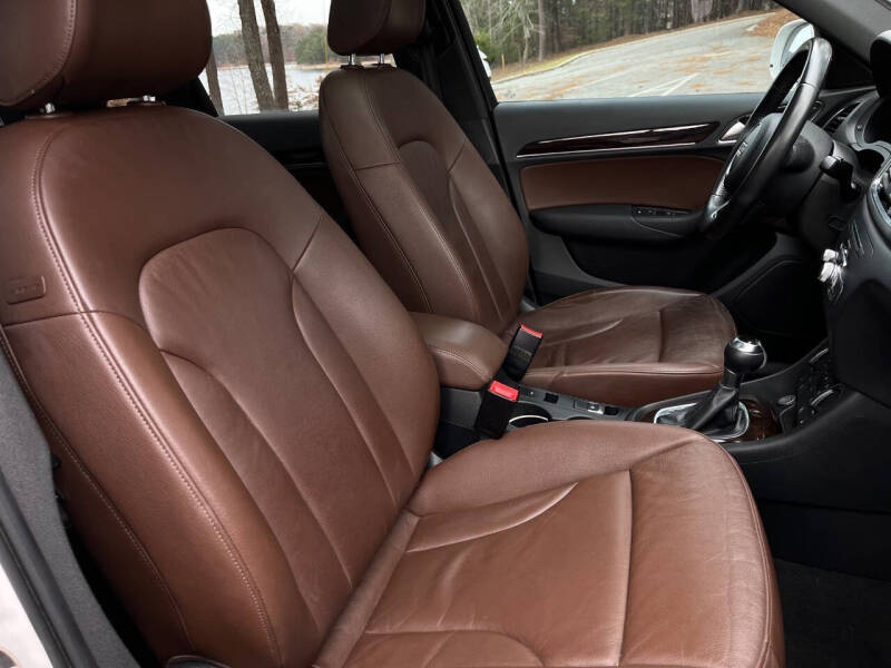 2016 Audi Q3 2.0T Premium Plus