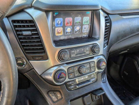 2017 Chevrolet Suburban LT