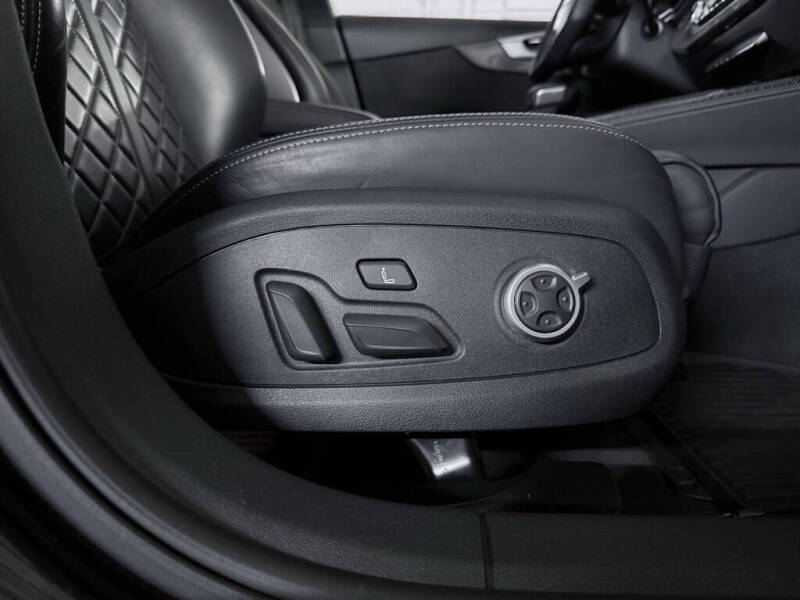 2019 Audi S4 3.0T quattro Prestige