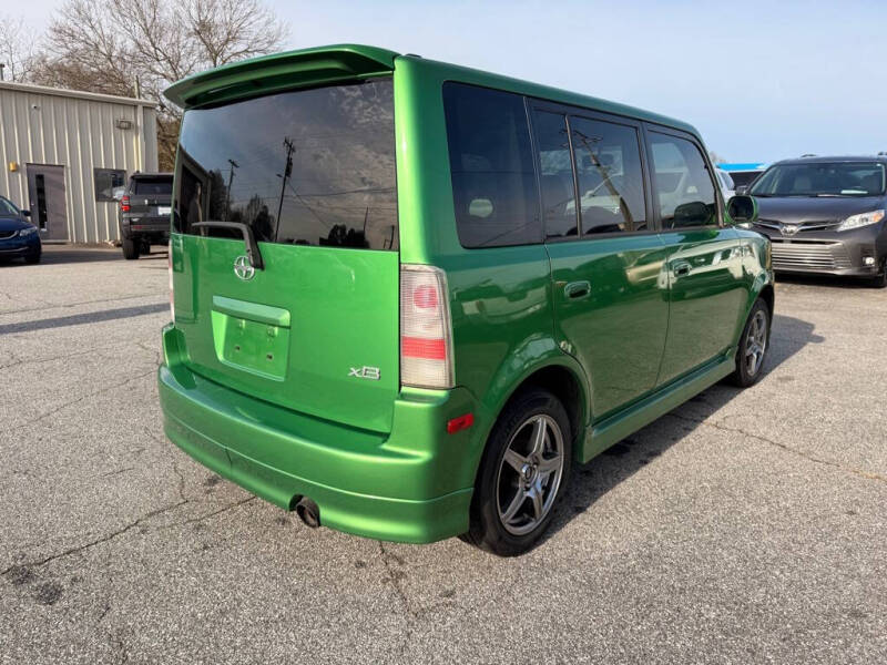 2006 Scion xB