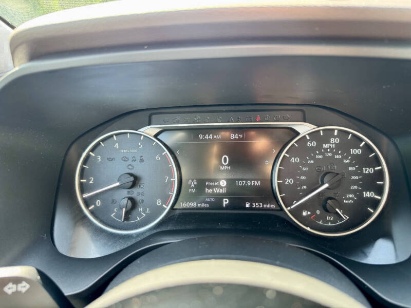 2023 Nissan Rogue SV