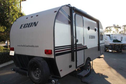 2017 Pacific Coachworks Econ 18RBS