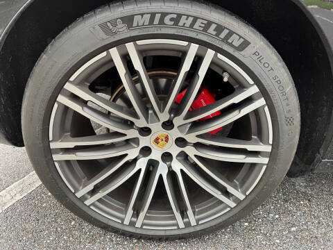 2018 Porsche Macan GTS