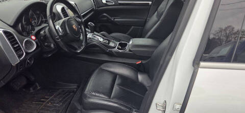 2014 Porsche Cayenne Platinum Diesel