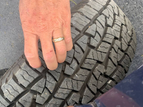 2009 Nissan Pathfinder LE