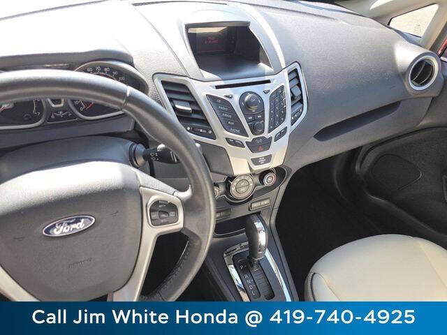 2011 Ford Fiesta SES