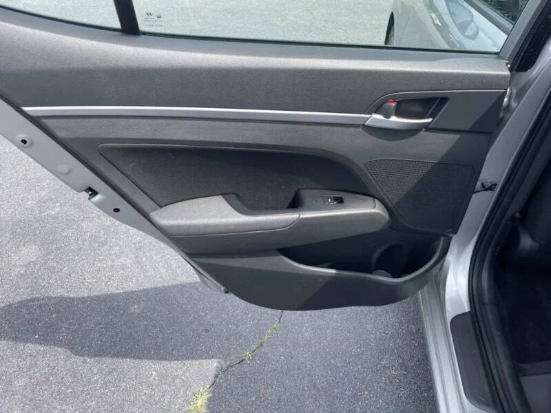 2020 Hyundai Elantra