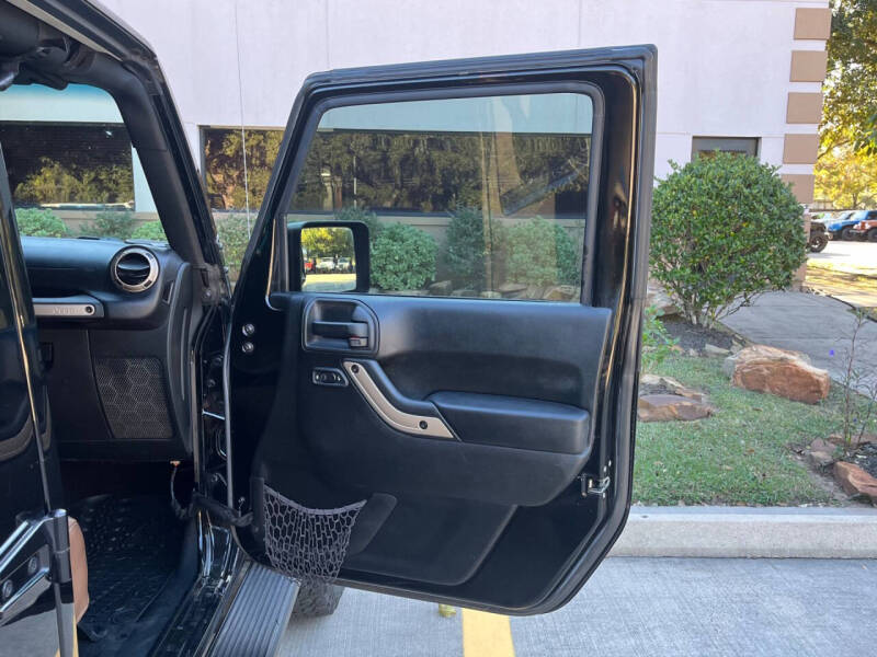 2017 Jeep Wrangler Unlimited 75th Anniversary Edition