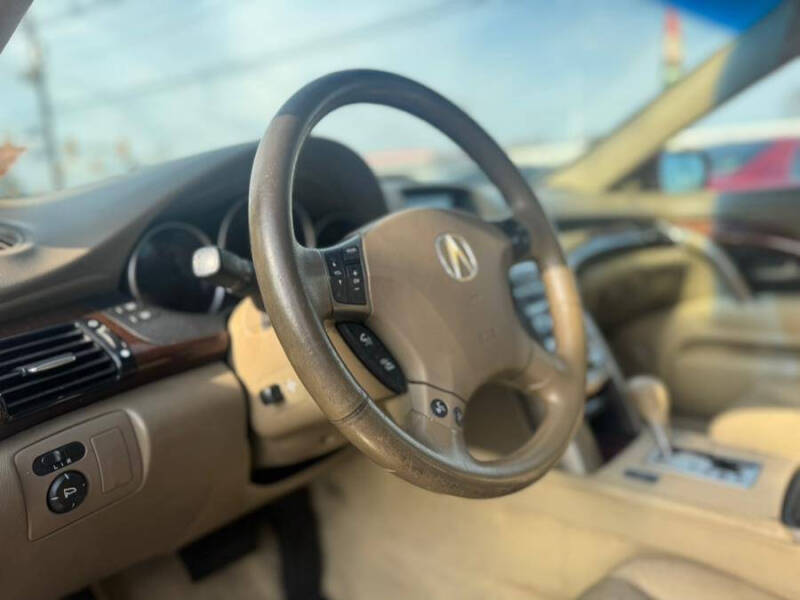 2006 Acura RL