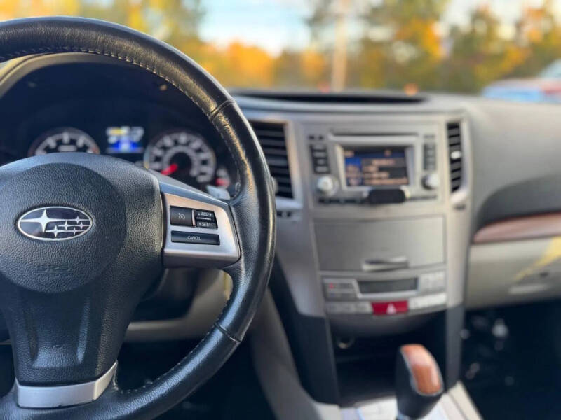 2013 Subaru Outback 2.5i Limited