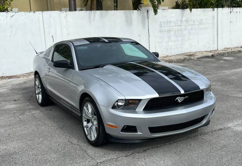 2012 Ford Mustang for sale at FINE AUTO XCHANGE in Oakland Park FL