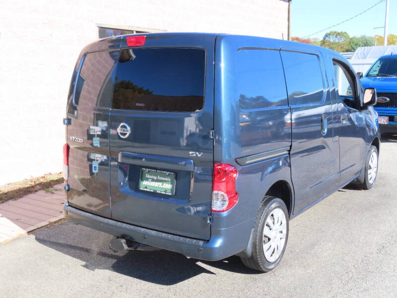 2019 Nissan NV200 SV