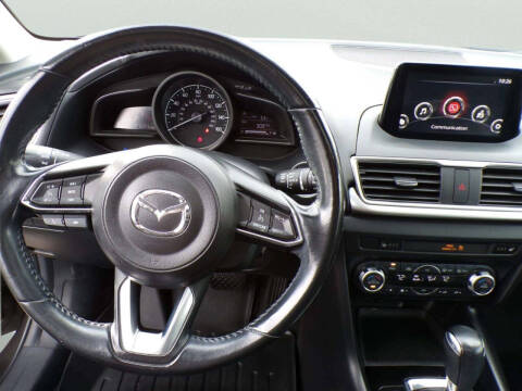 2017 Mazda MAZDA3 Touring 2.5