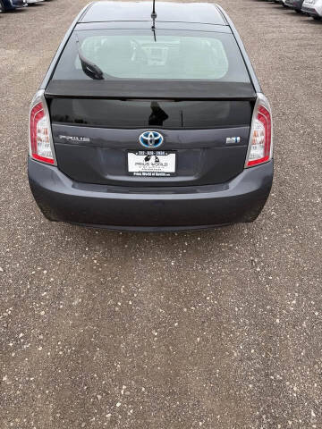 2013 Toyota Prius Two