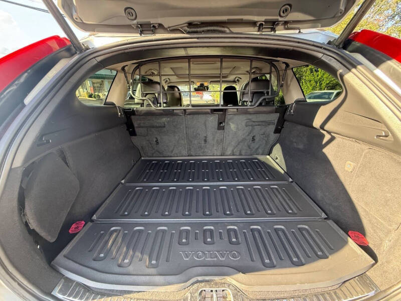 2017 Volvo XC60 T5 Dynamic