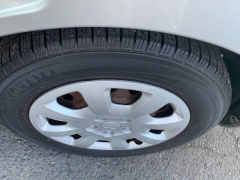 2012 Mitsubishi Galant ES