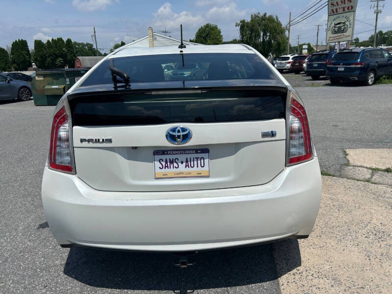 2015 Toyota Prius Three