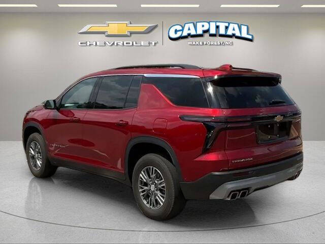 2024 Chevrolet Traverse LT