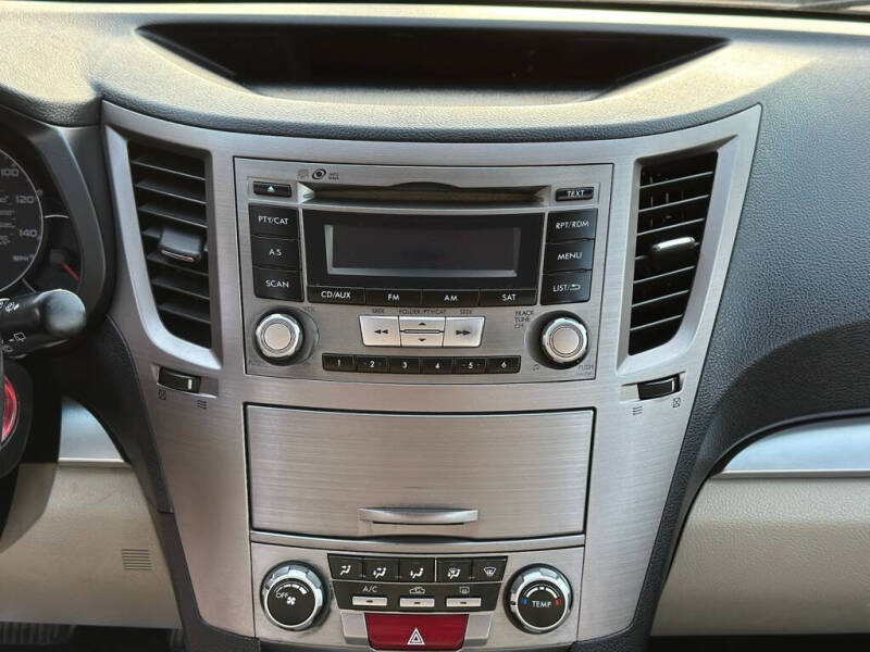 2013 Subaru Outback 2.5i Premium