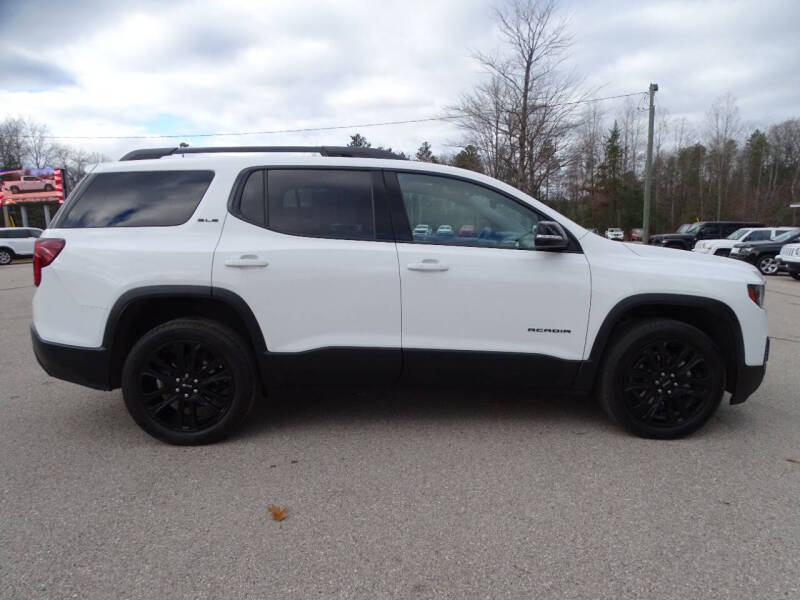 2022 GMC Acadia SLE