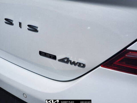 2025 Genesis G70