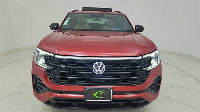 2025 Volkswagen Atlas Cross Sport SEL R-Line Black 4Motion