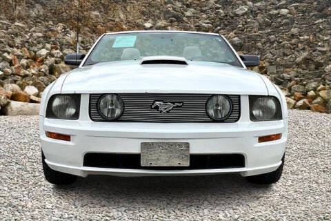 2007 Ford Mustang GT Deluxe