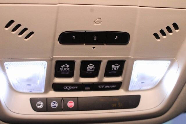 2022 Buick Enclave Essence