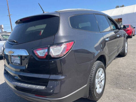 2017 Chevrolet Traverse LS