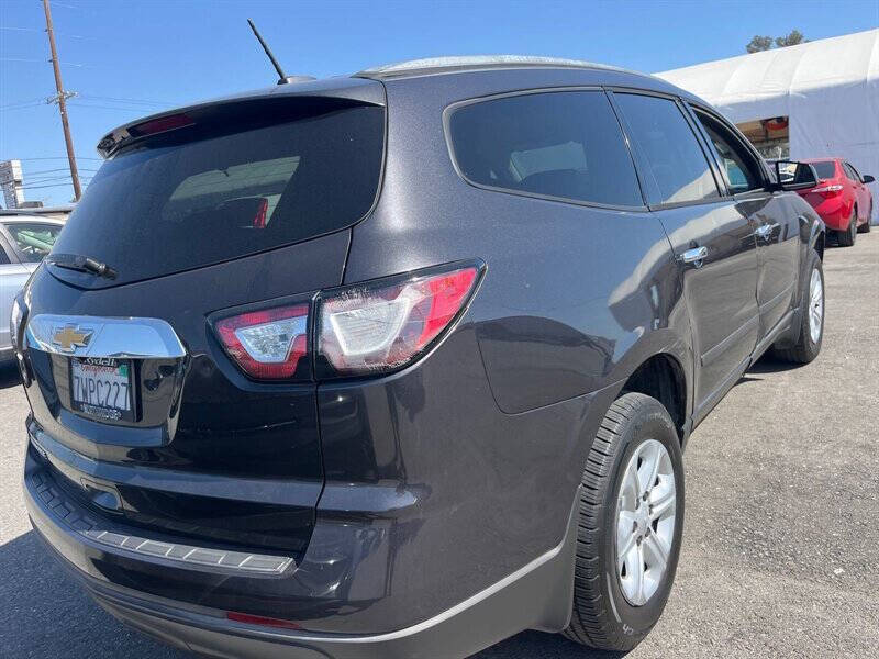 2017 Chevrolet Traverse LS