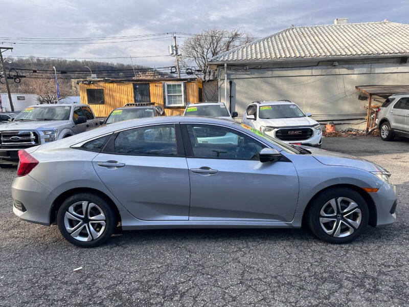 2018 Honda Civic LX photo 4