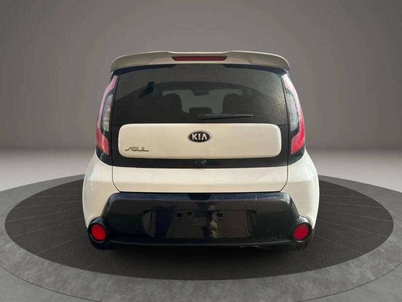 2014 Kia Soul +