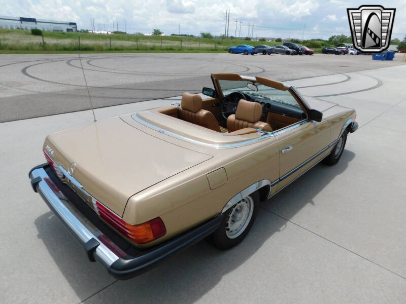 1984 Mercedes-Benz 380-Class 380 SL