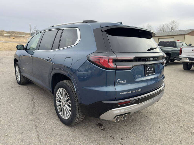 2026 GMC Acadia Denali