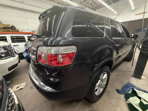 2011 GMC Acadia SLE