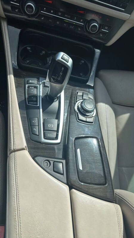 2013 BMW 5 Series 535i